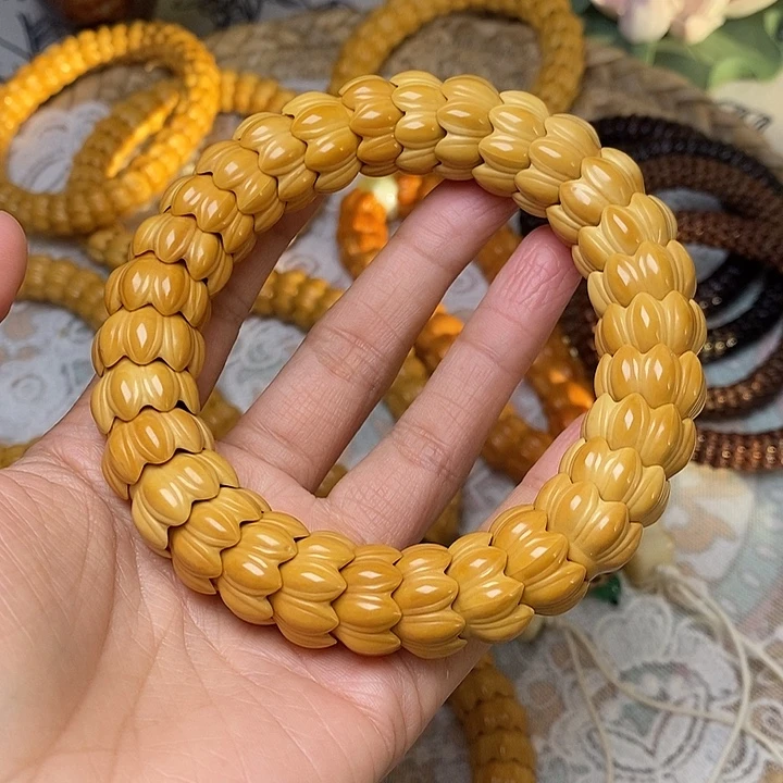 猴头核桃吊坠莲花1617