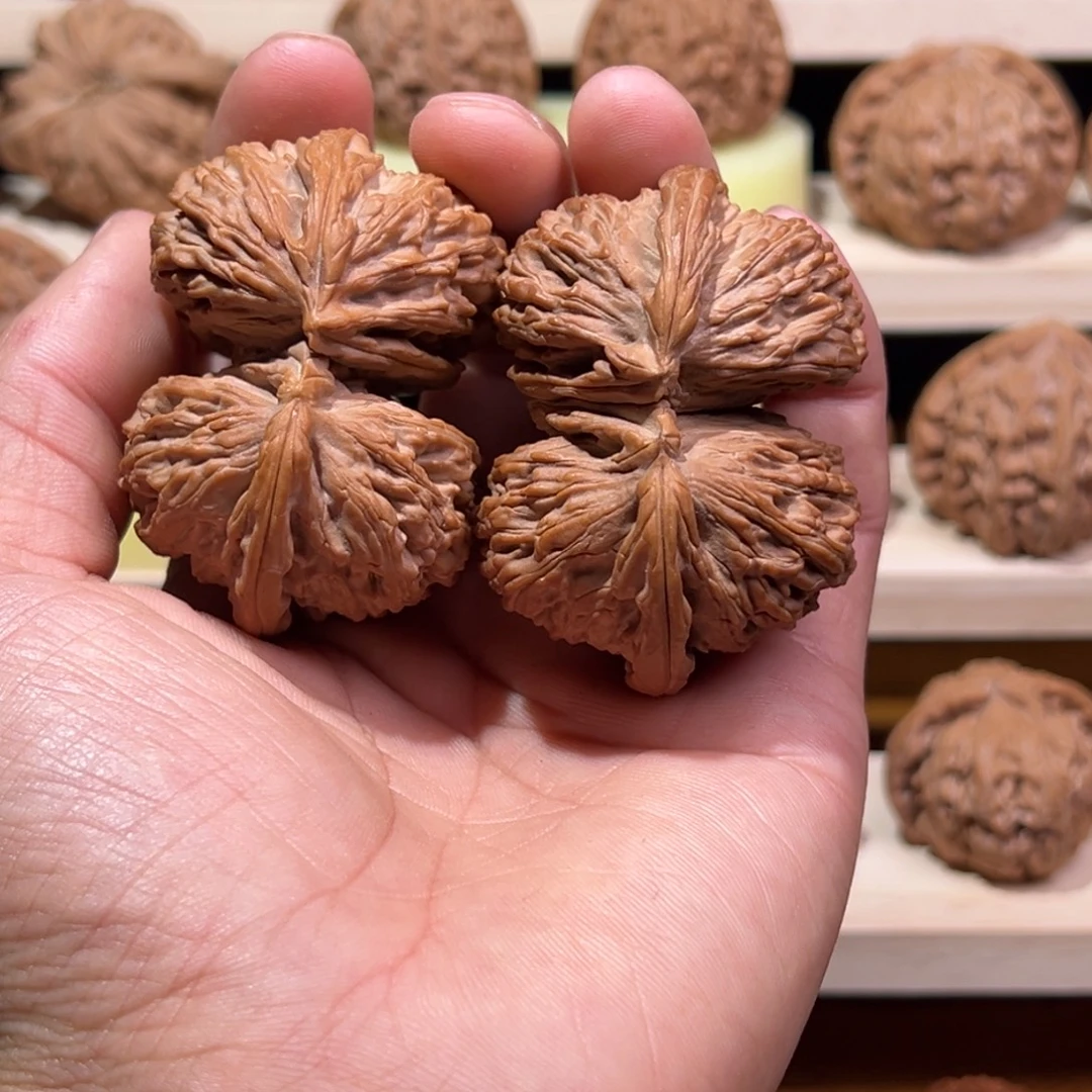 文玩核桃把件连体