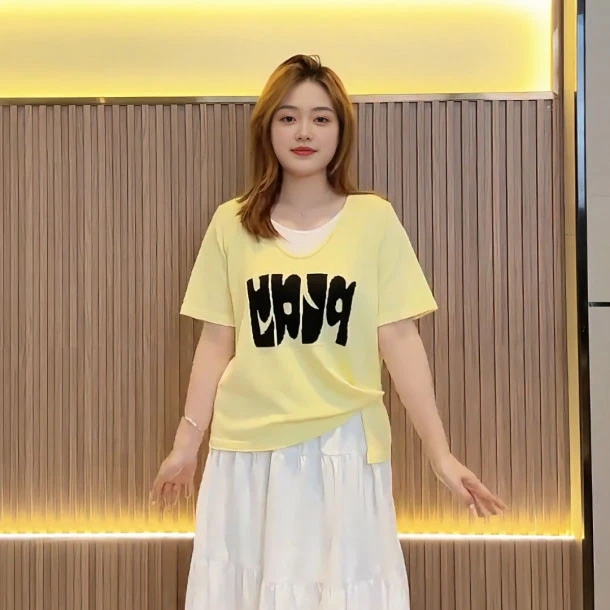 大码胖mm夏季新款时尚百搭假两件短袖T恤设计感不规则圆领上衣女