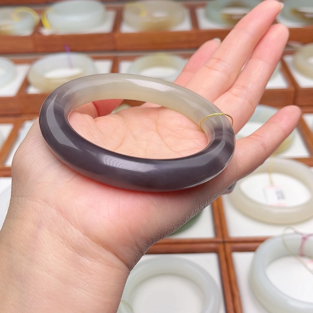 和田玉手镯未镶嵌57