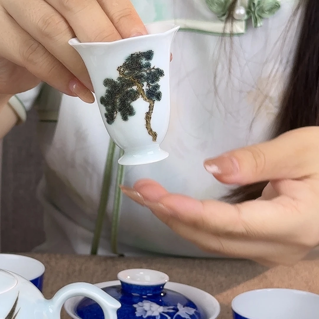 瓷片精品手绘摆件主人杯
