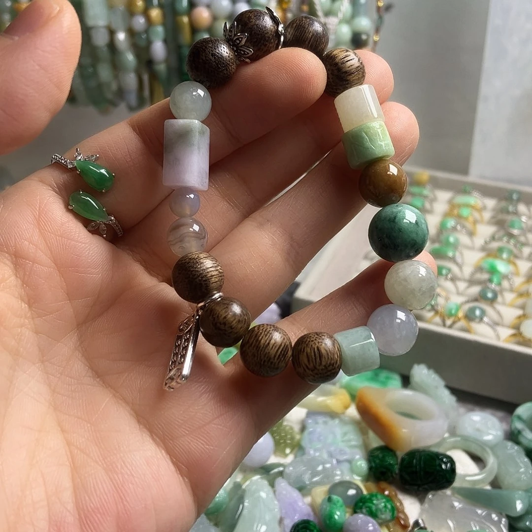 翡翠未镶嵌颈饰27手串卡10