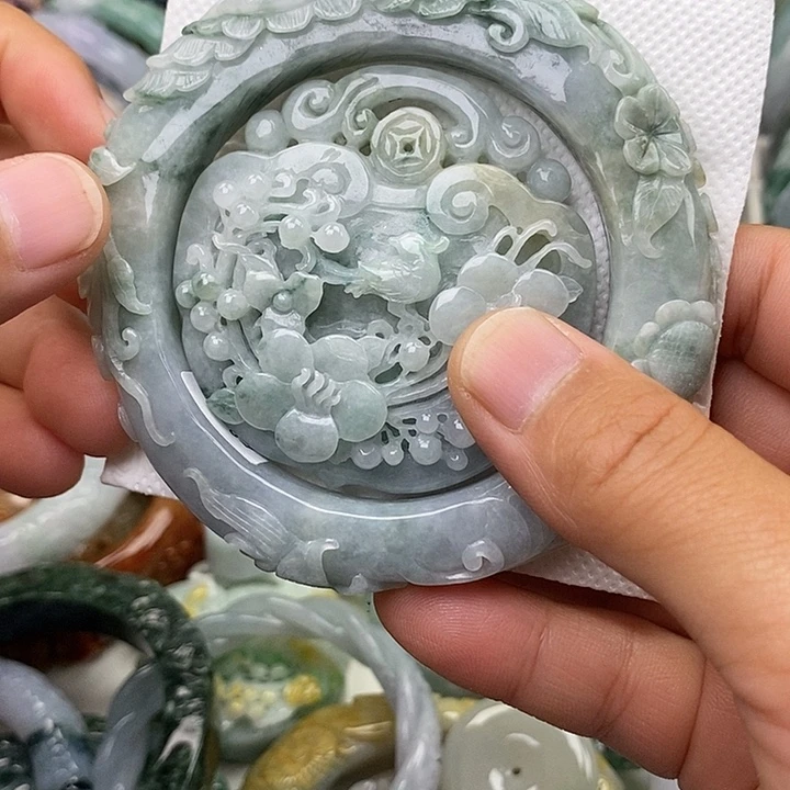 翡翠未镶嵌手镯58.6圈特价不退换