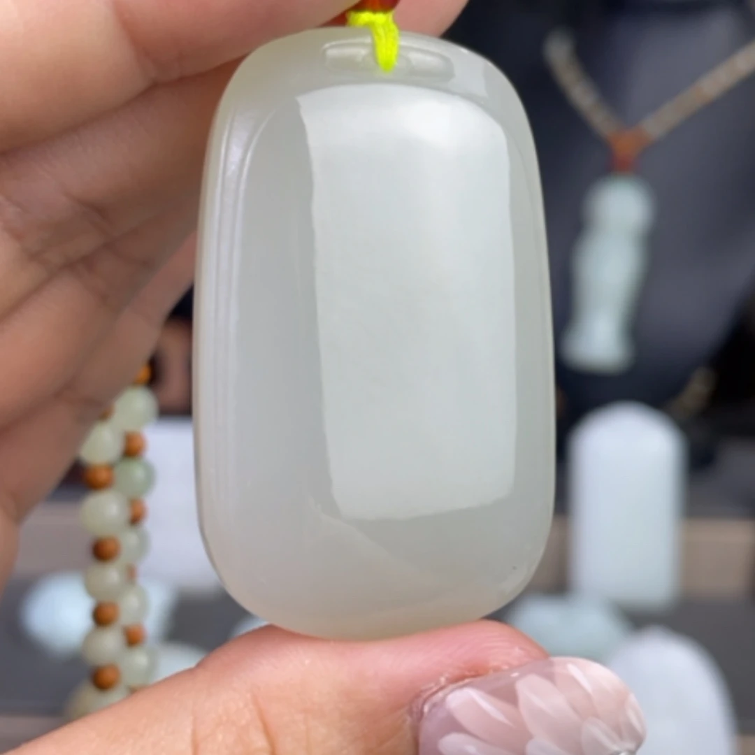 【闪购商品】和田玉未镶嵌颈饰
