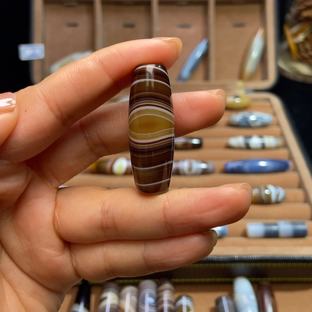 用***9玛瑙/玉髓未镶嵌颈饰