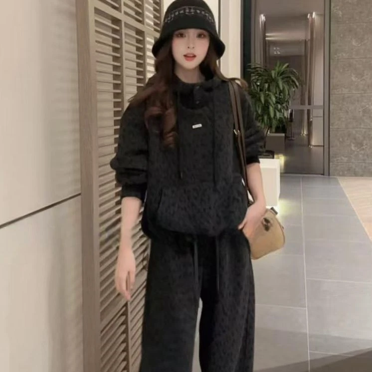 2025年秋冬新款时尚潮流洋气套装女韩系休闲风慵懒感上衣