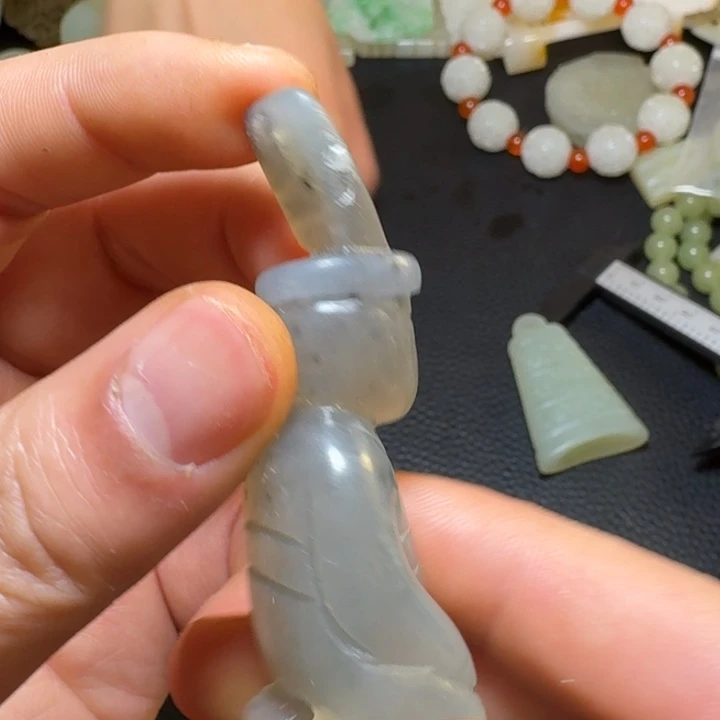 和田玉（糖玉）未镶嵌颈饰