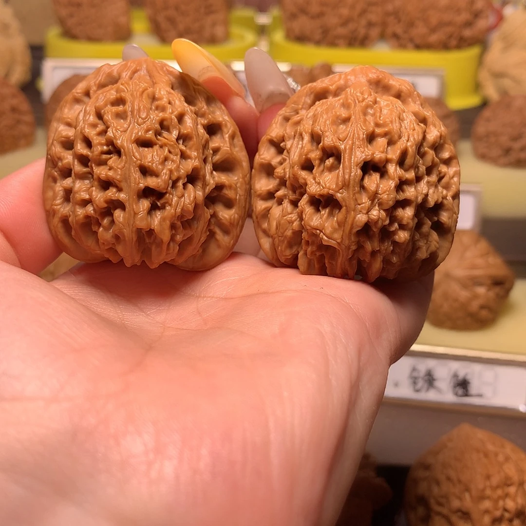 送***花吊坠文玩核桃高炮南疆石42全品