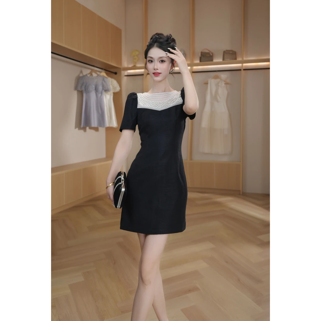【设计师定制】新款法式高级气质收腰显瘦小黑裙修身连衣裙9034
