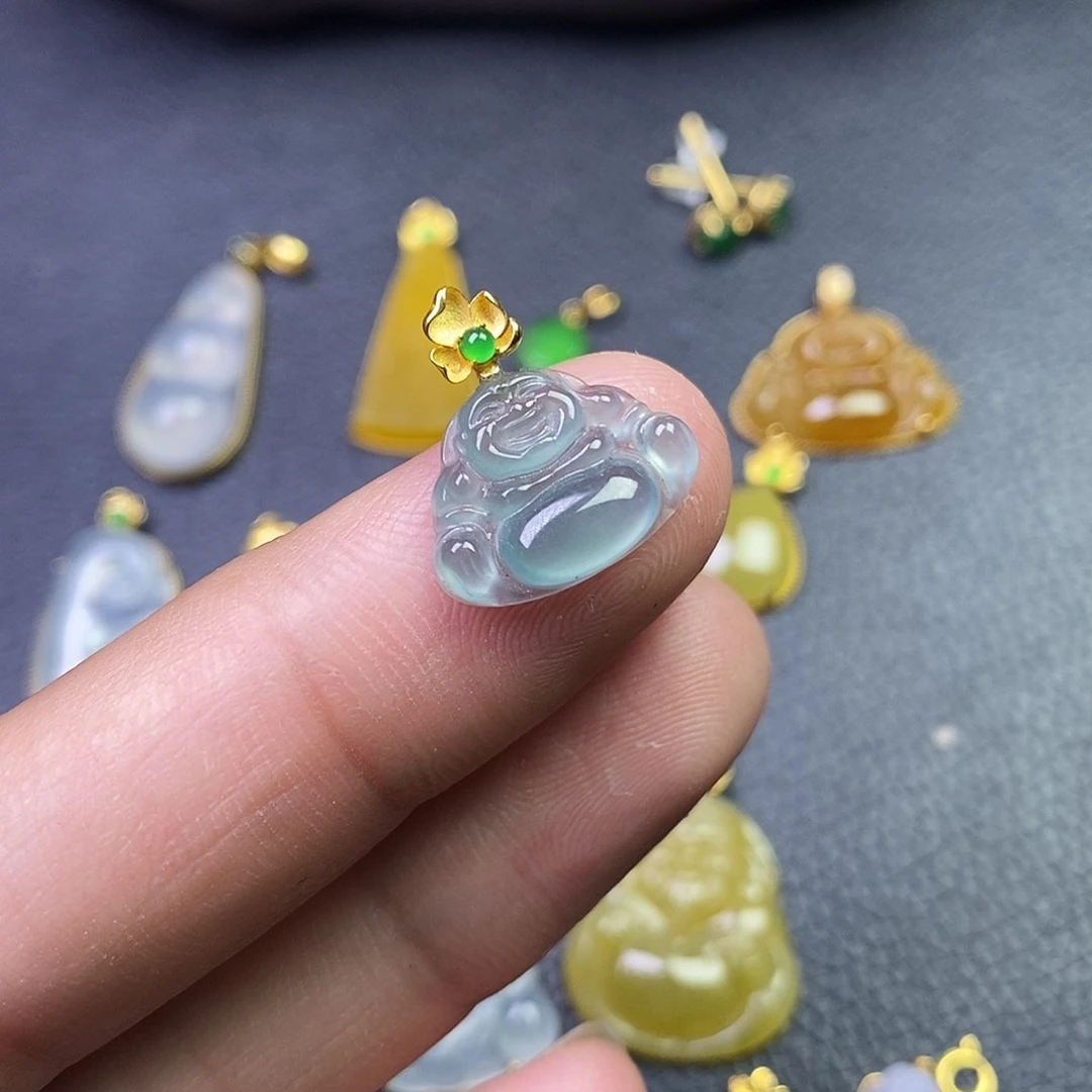 吊坠(不含链)18K金镶嵌翡翠