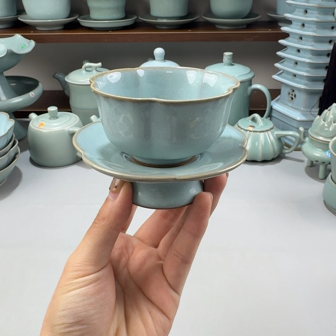 瓷摆件特价汝窑天青釉梅花套盏