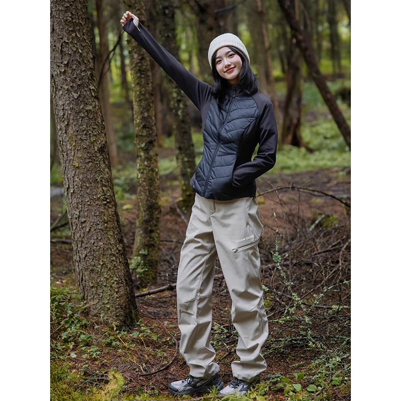 芙沿燕麦白色冲锋裤女2025秋季新款户外防风防水休闲工装登山裤子