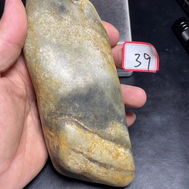 和田玉未镶嵌颈饰39