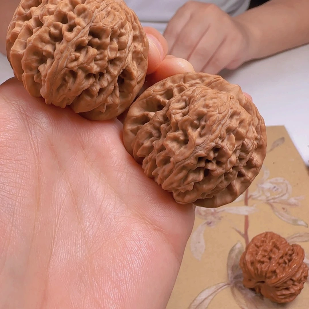 文玩核桃吊坠付****H秦皇楼44-573