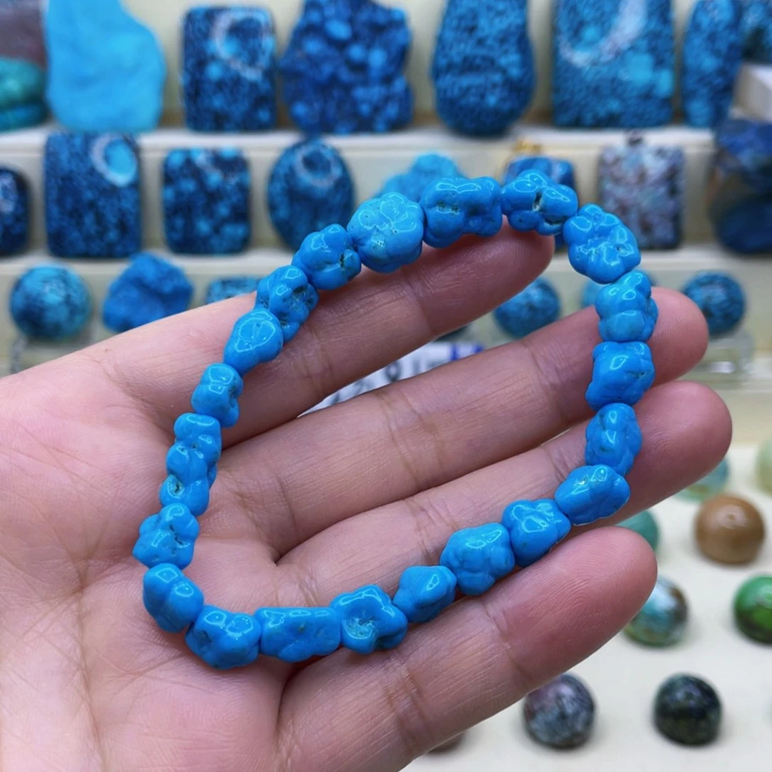 未镶嵌绿松石颈饰