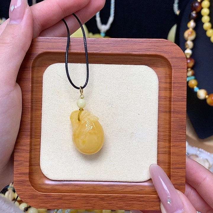 手链蜜蜡未镶嵌米***9蜜蜡吊坠项链