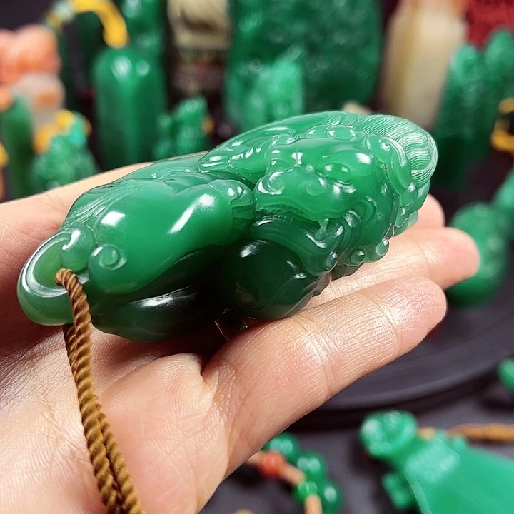 四川石三***剑雅安绿名贵石材