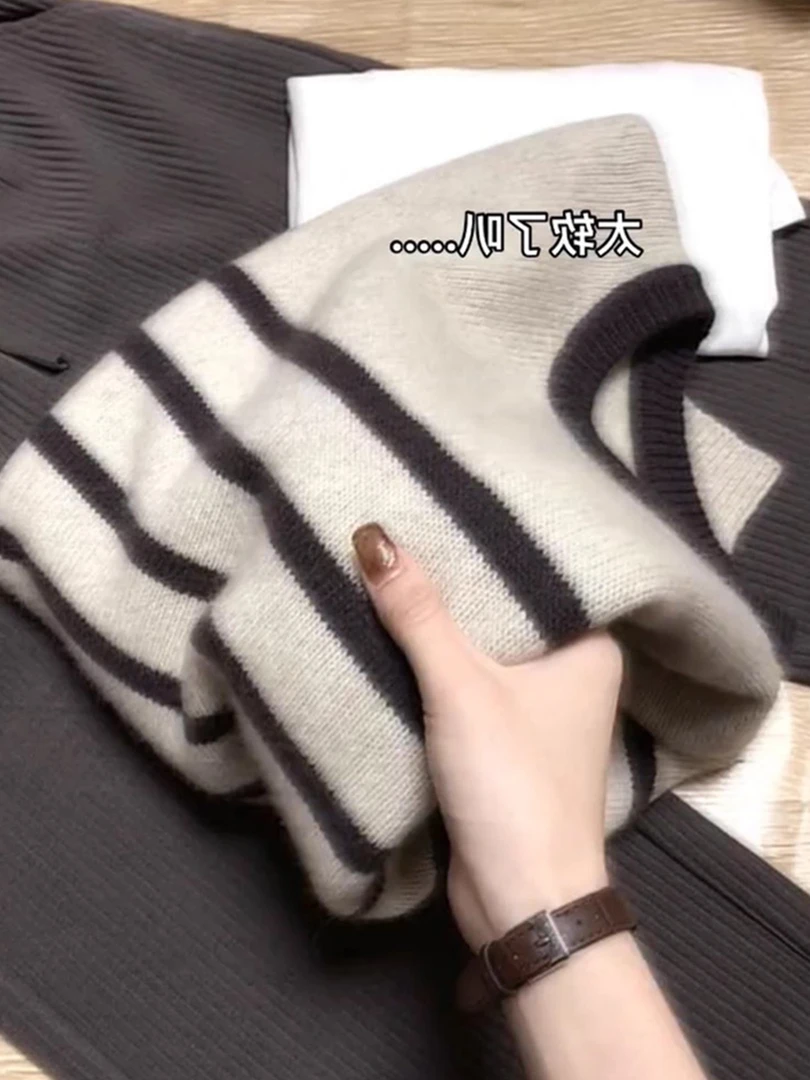 设计感软糯套头短款条纹毛衣女秋冬新款厚款百搭小个子打底针织衫