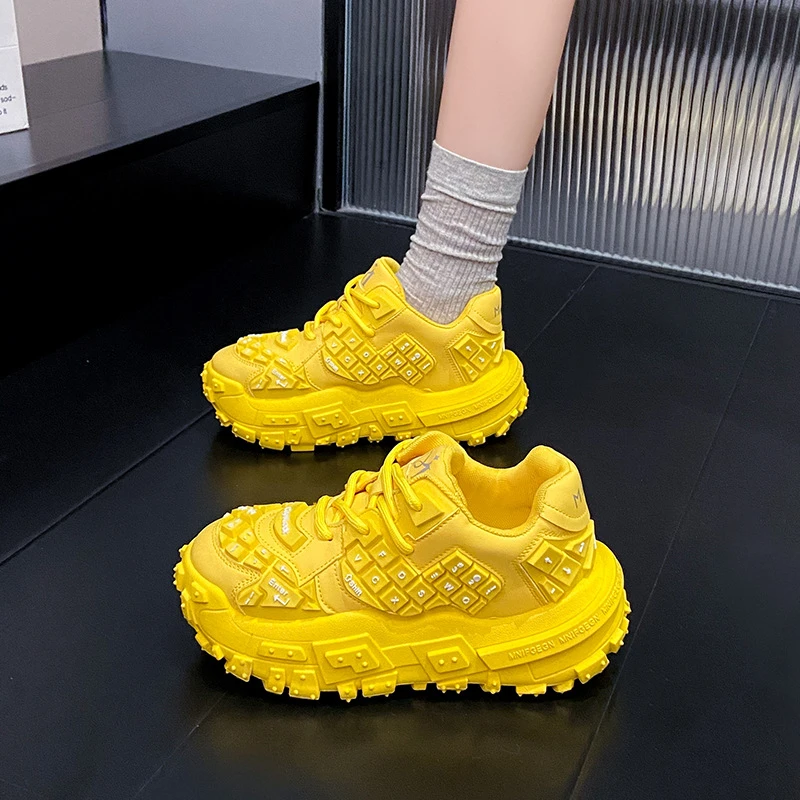 网红设计感潮流爆款键盘厚底老爹鞋女2025春季新款百搭休闲运动鞋