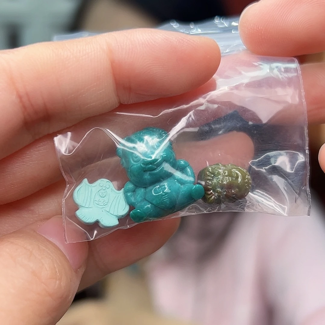 未镶嵌绿松石珠宝奇石