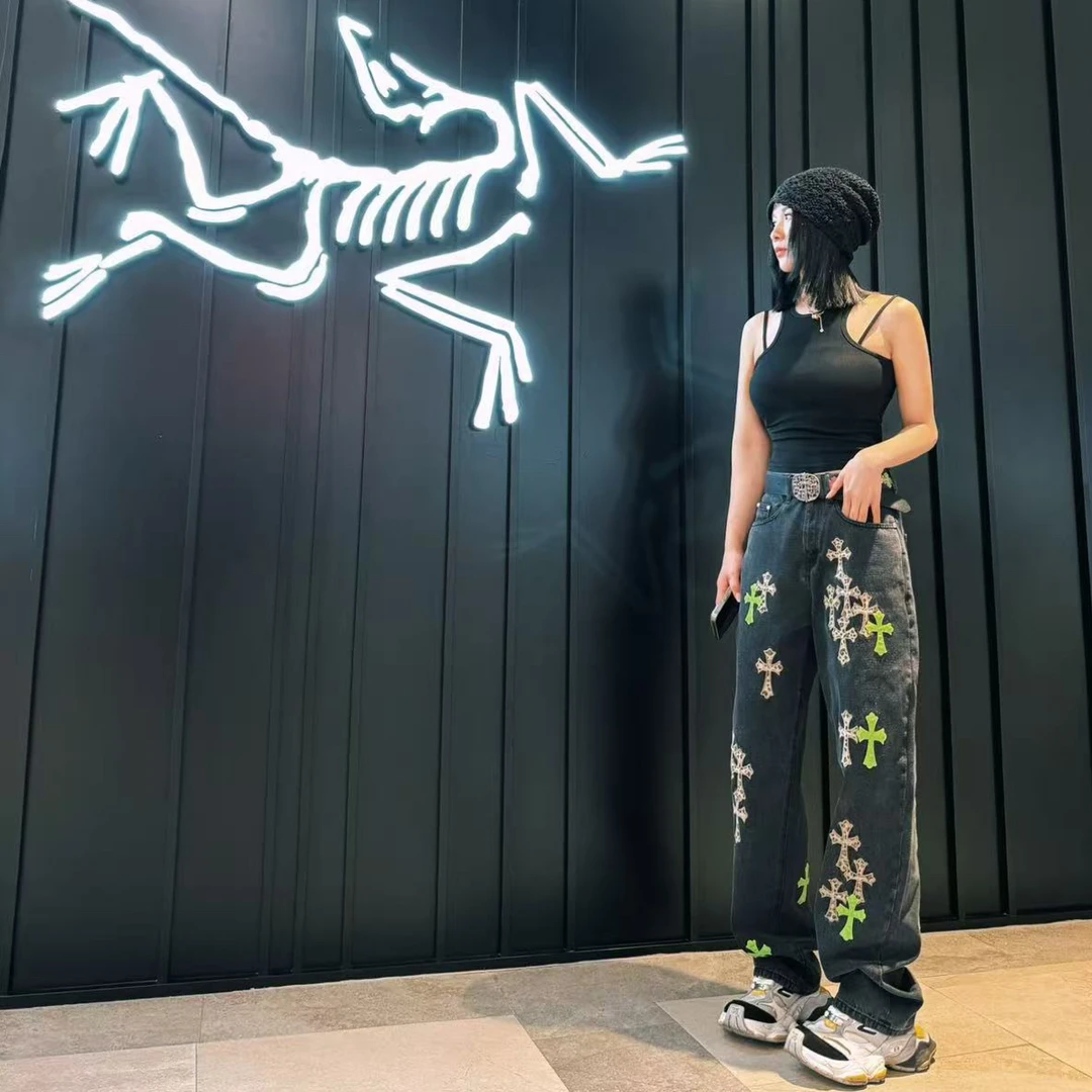 KE罗家25ss新款豹纹拼皮十字架轻奢时尚百搭休闲潮流牛仔裤