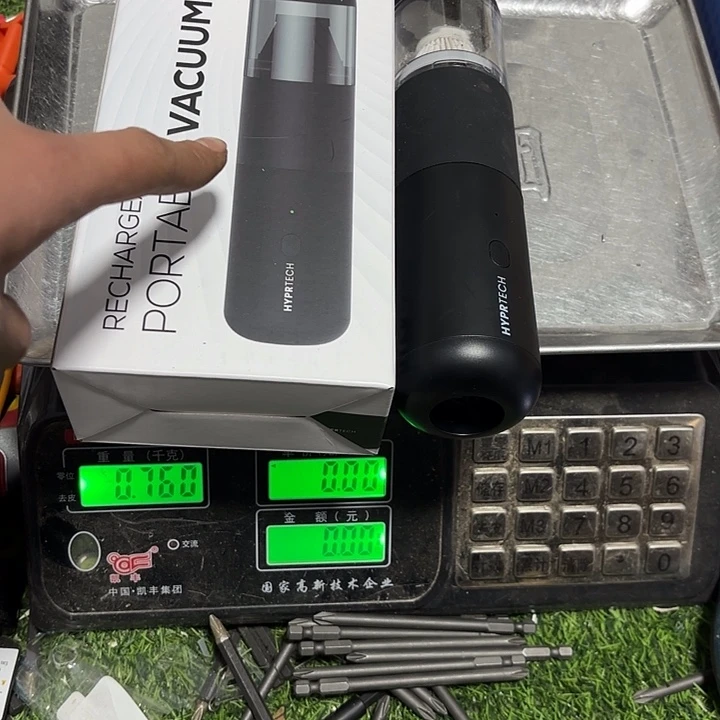 外贸品牌车载吸尘器