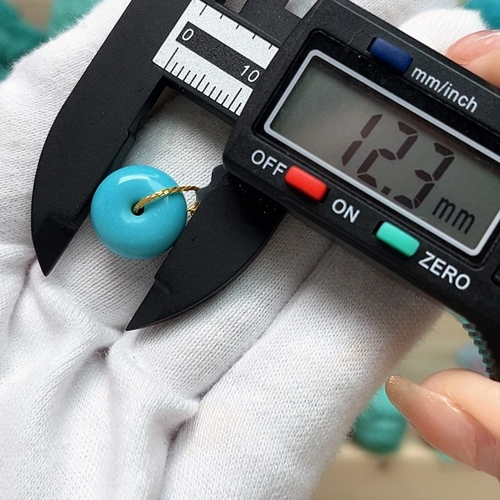 绿松石珠宝未镶嵌