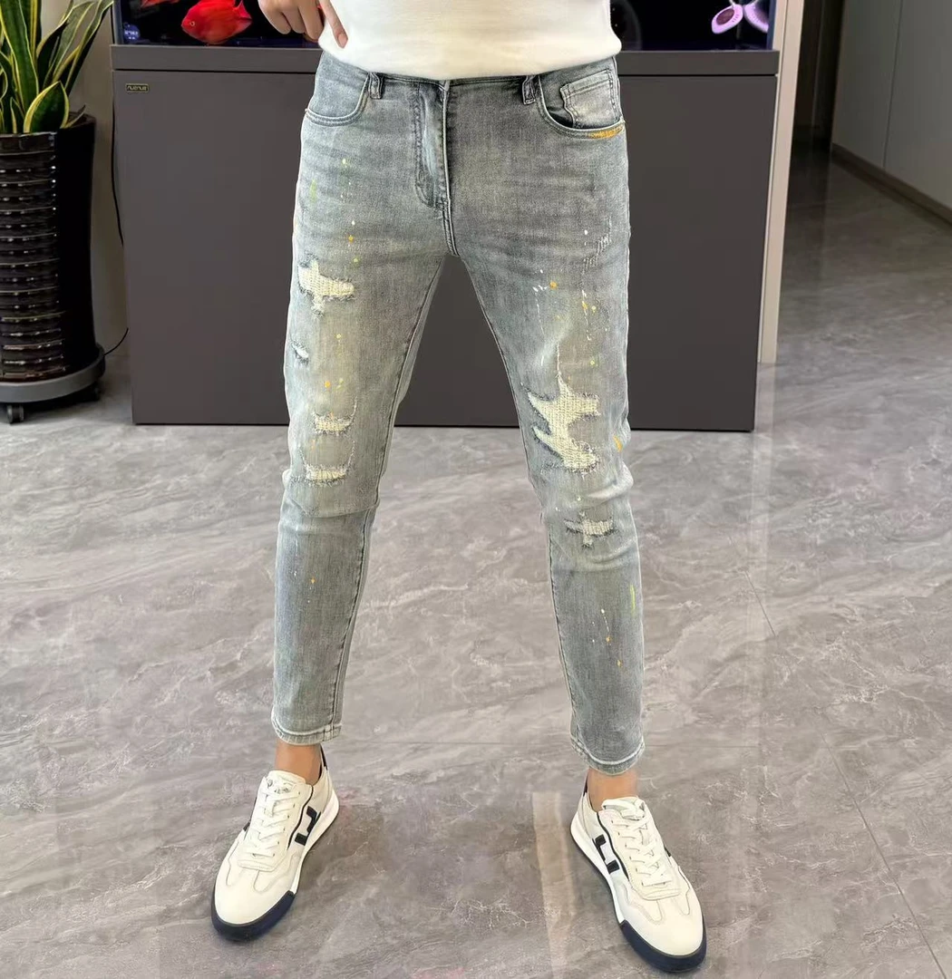 牛仔裤夏季薄款时尚破洞泼墨九分裤男潮流修身显瘦男士小脚裤个性