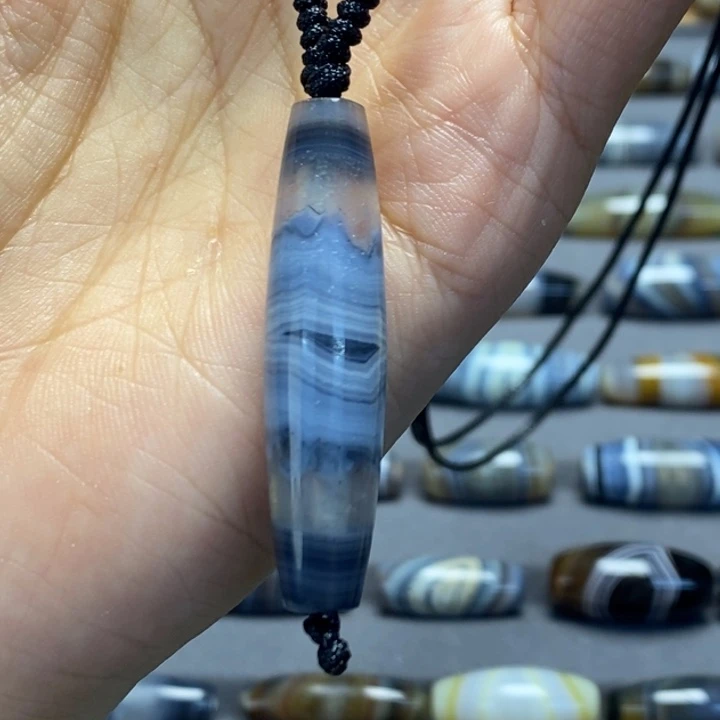 玛瑙/玉髓合金藏风蓝沁海浪花