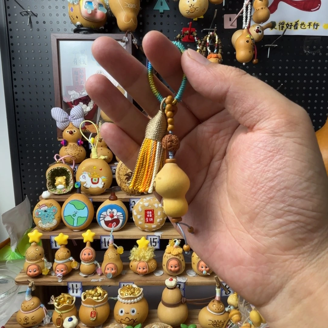 稞***白老巷葫玩精品葫芦