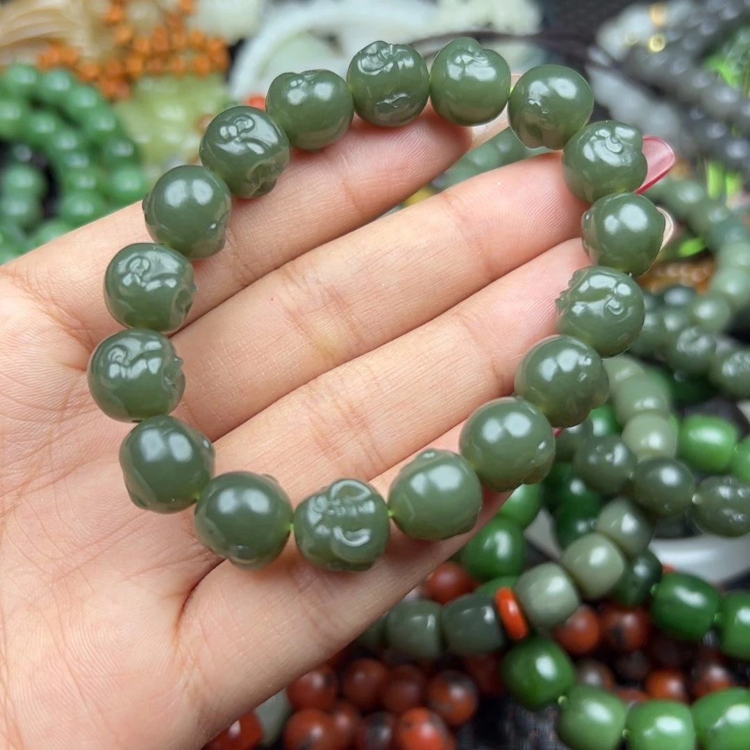 和田玉吊坠未镶嵌