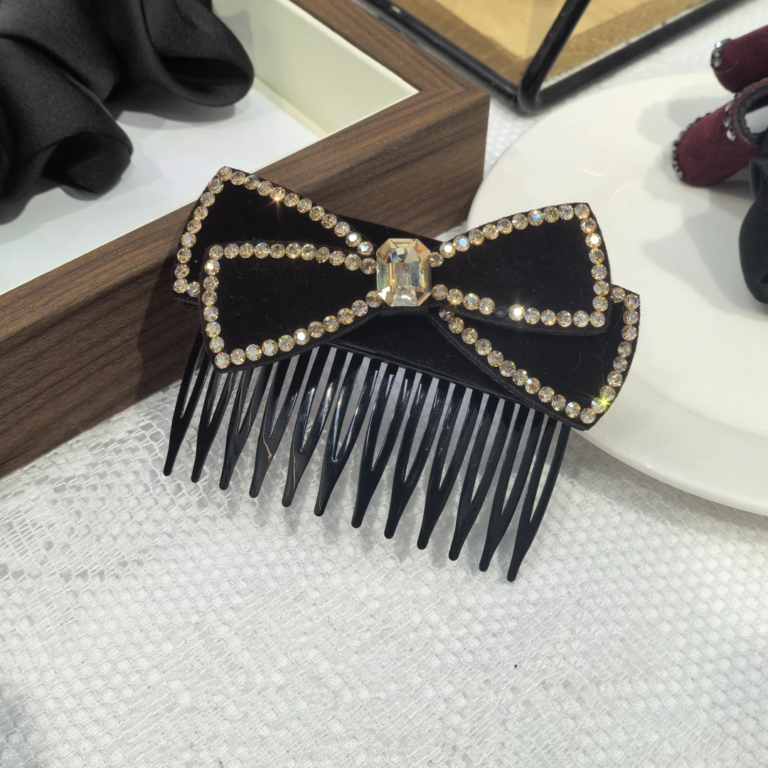 E733黑色绒绒蝴蝶结闪闪泡菜款插梳