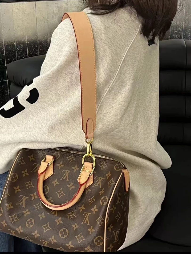 修复品LouisVuitton/路易威登枕头speedy 25后换植鞣革单肩包兮