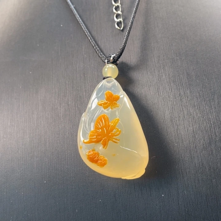 石英质玉（黄龙玉）合金颈饰