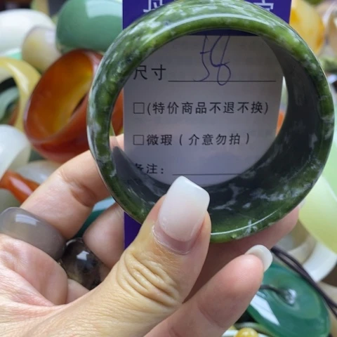 未镶嵌蛇纹石玉手镯