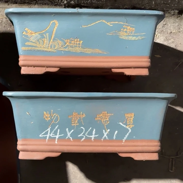 紫砂花盆120-2。