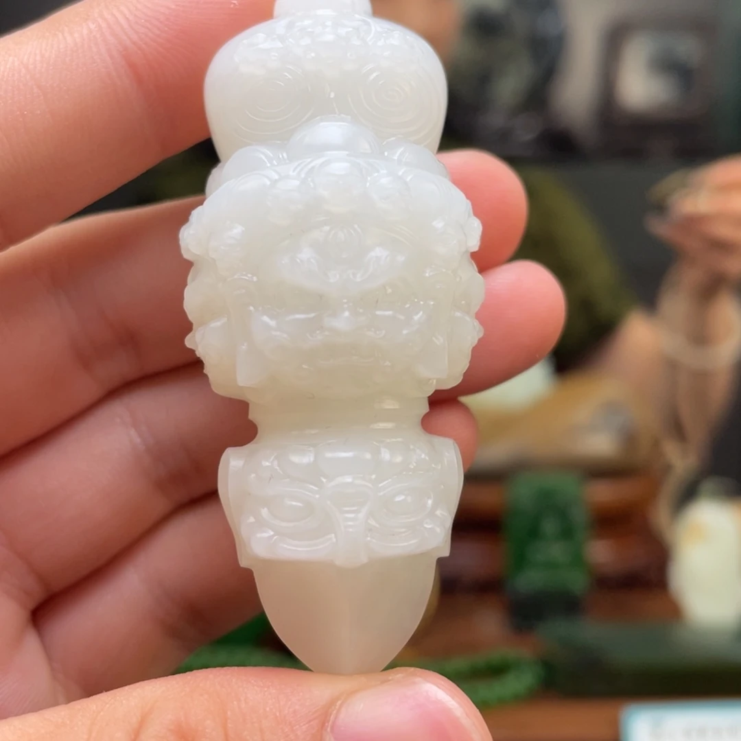 麒***麟未镶嵌和田玉挂件