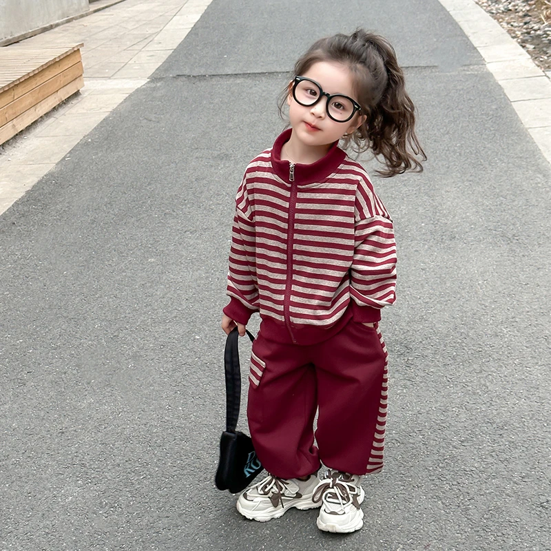 女童春秋条纹套装2025新款女宝宝休闲洋气运动时髦百搭两件套外穿