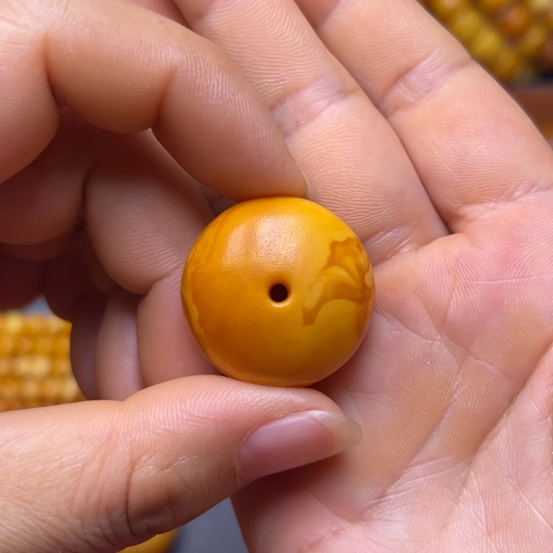 蜜蜡未镶嵌吊坠(不含链)