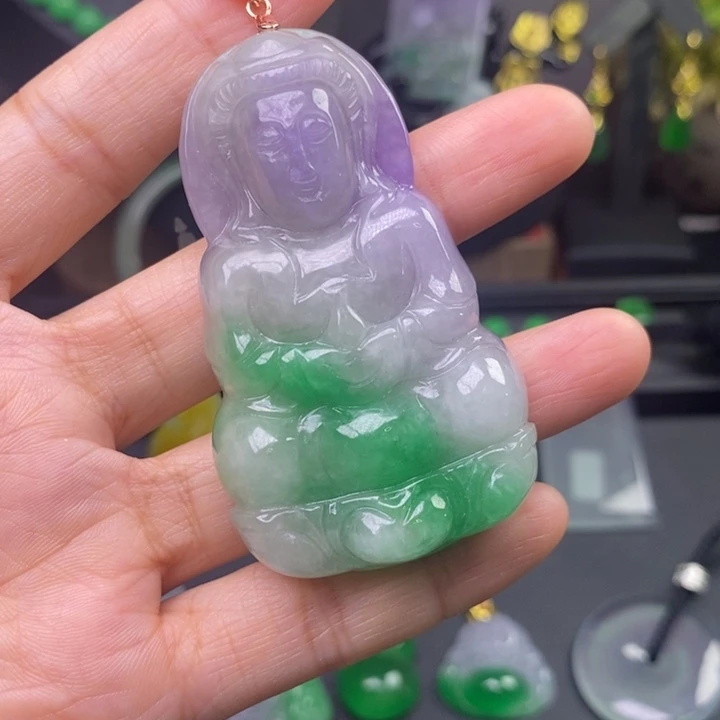 翡翠未镶嵌吊坠(赠链)