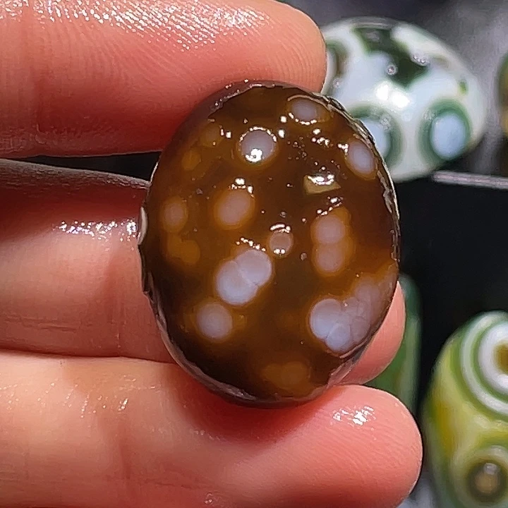 玛瑙/玉髓未镶嵌珠宝奇石