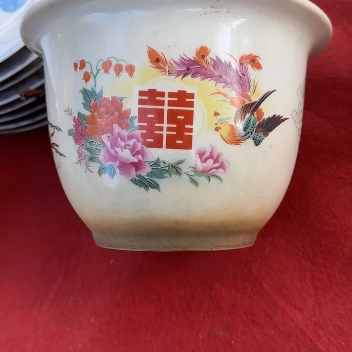 黄***云其他陶瓷花器一个不退换