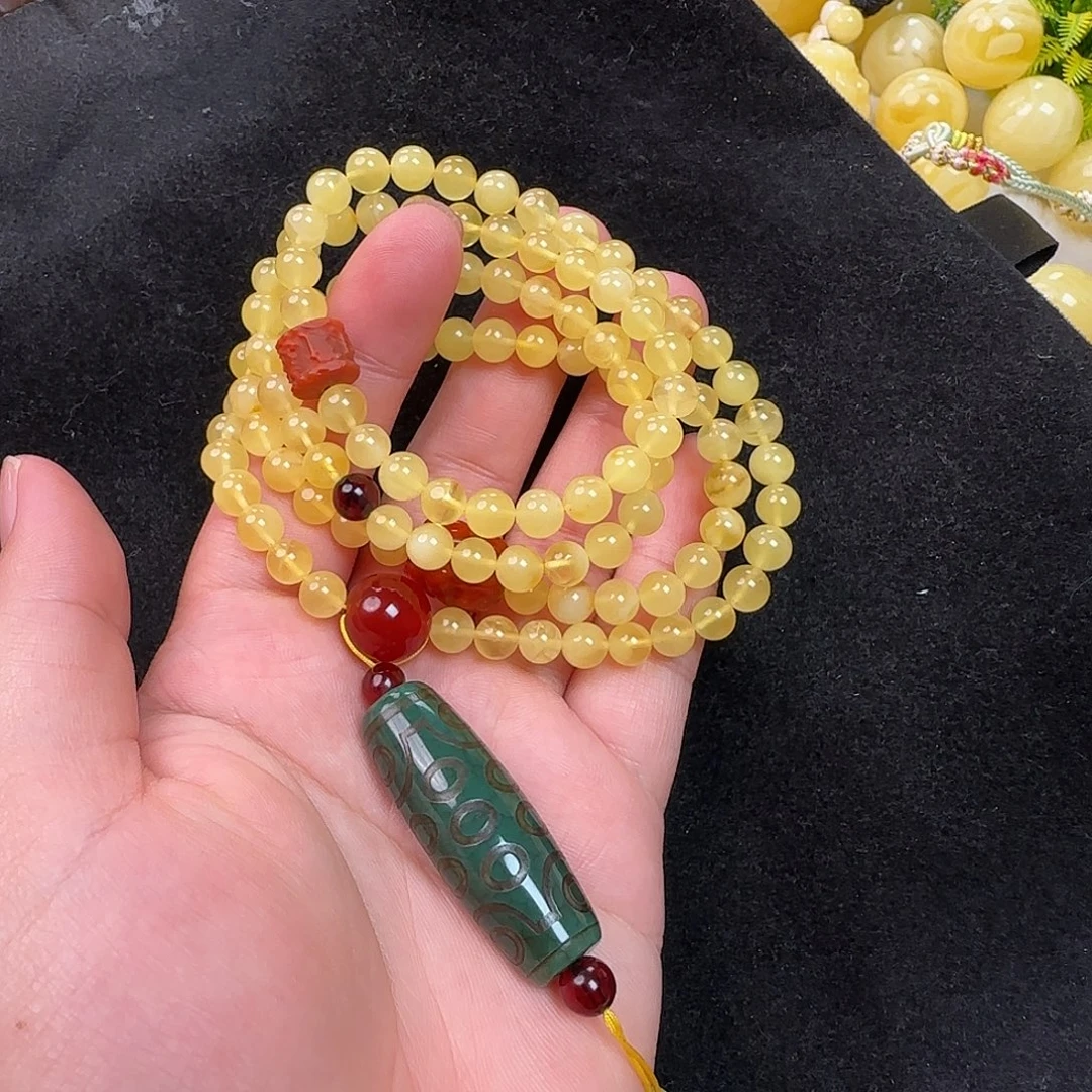 蜜蜡未镶嵌珠宝奇石6