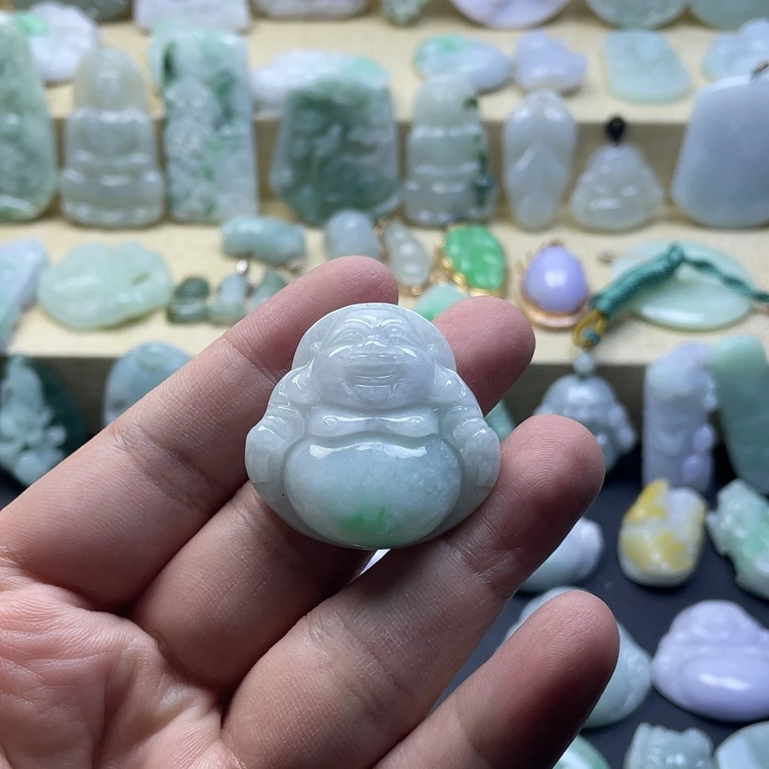 晓***姐翡翠未镶嵌颈饰纯天然翡翠