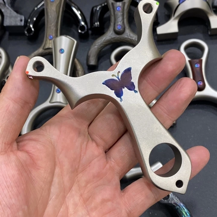 小***熊80钛合金新款蝴蝶单卡带光线