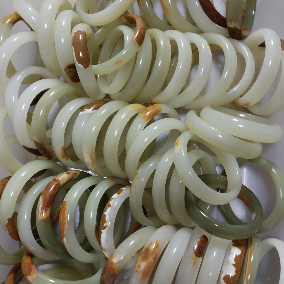 0083号手镯不挑颜色口径发一个定制木料