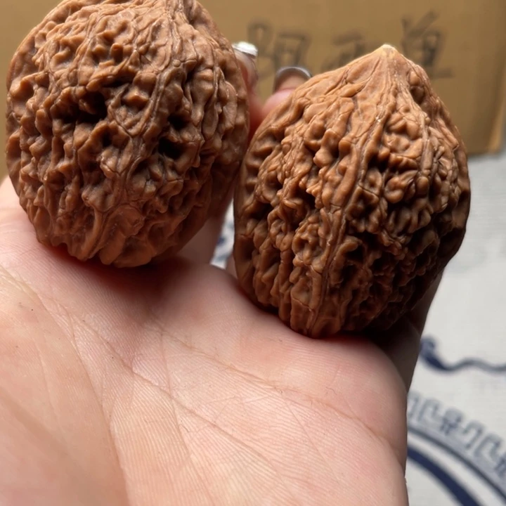 背***战把件文玩核桃大蒜头15
