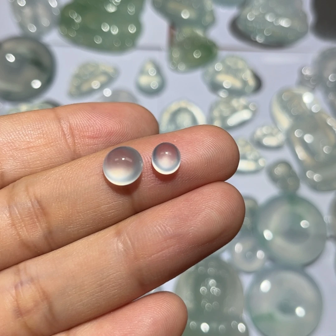 翡翠裸石高冰蛋面