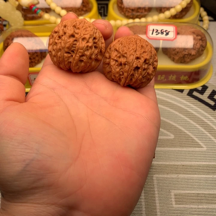 桃核吊坠38尺寸血麒麟有修