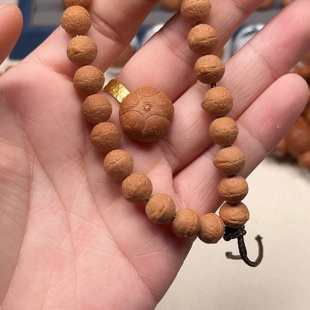 早***了凤眼菩提吊坠实心的人是最棒